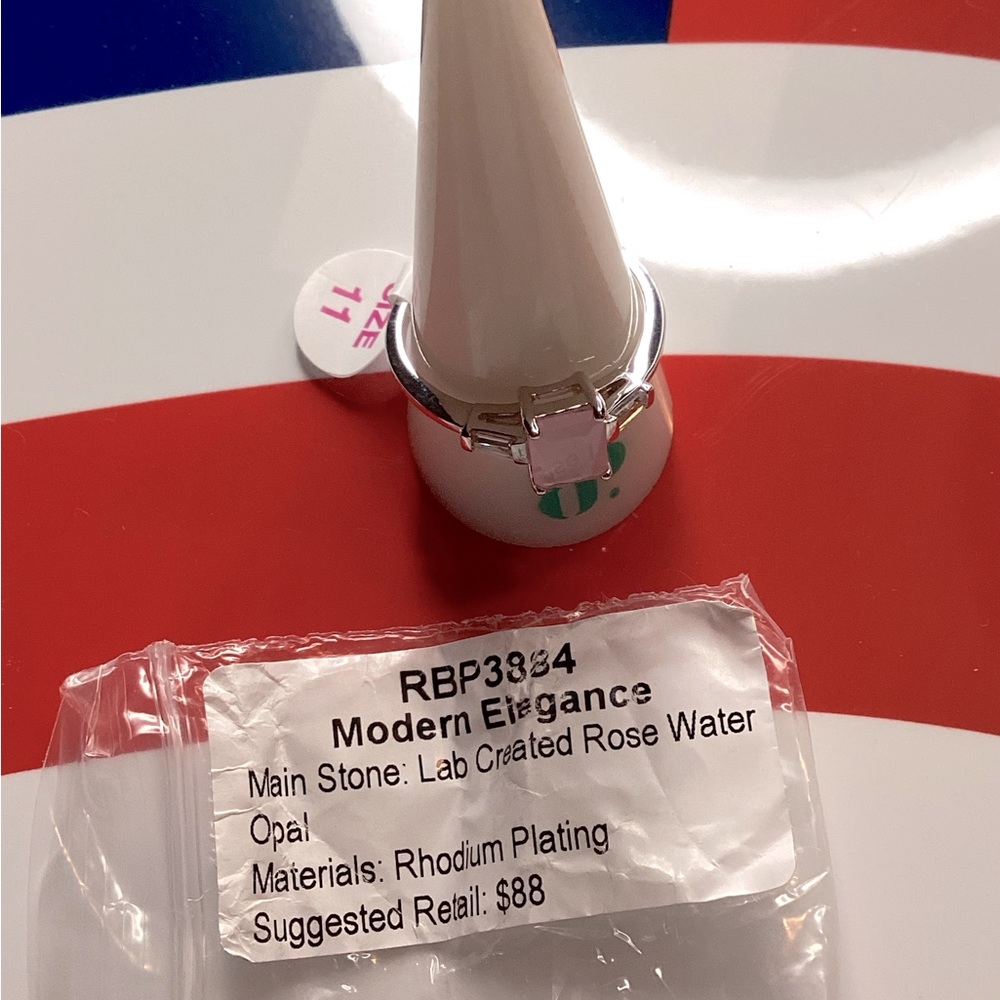 Size 11 Pink Bomb Party Ring